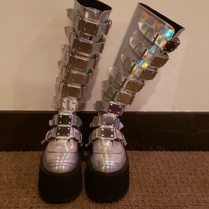 Demonia platform boots